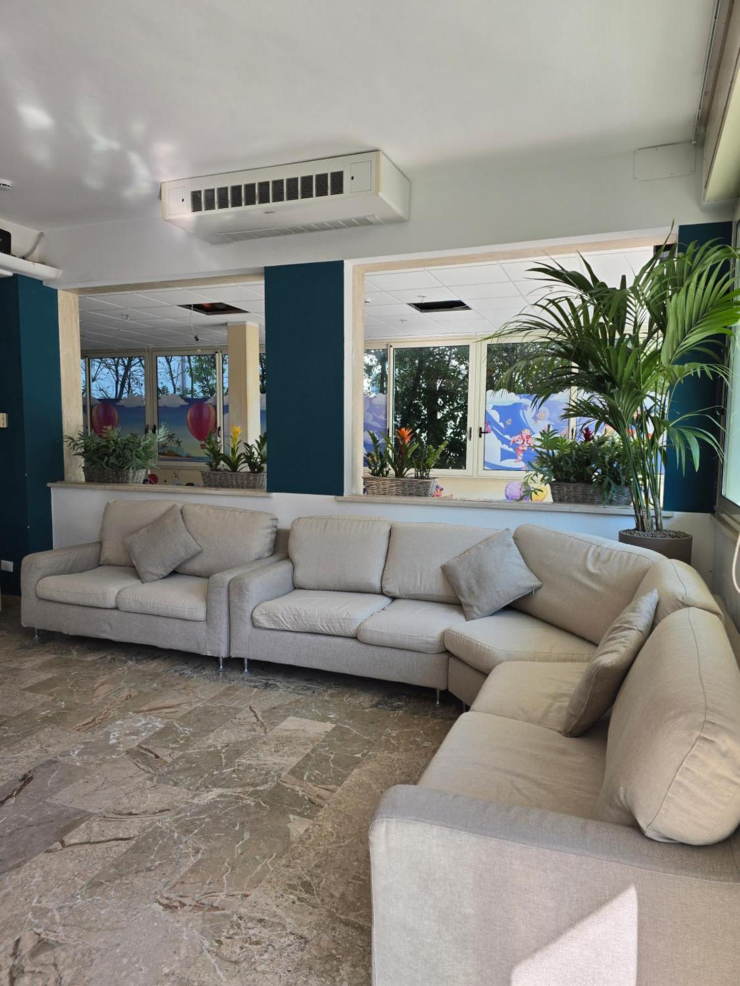 Hotel Helios Beach Milano Marittima Exterior photo
